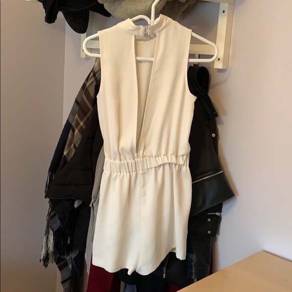 White jumper, breathable and perfect for summer - Picture 2 of 2